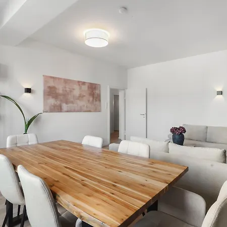 Encasa Citysuite Zentral & Stillvoll Apartamento