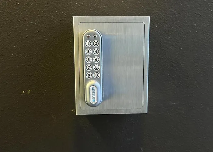 Encasa Citysuite Zentral & Stillvoll דירה